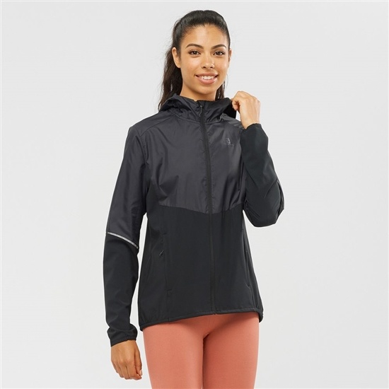 Black Women's Salomon AGILE WIND Jackets | 065-HKWFGP