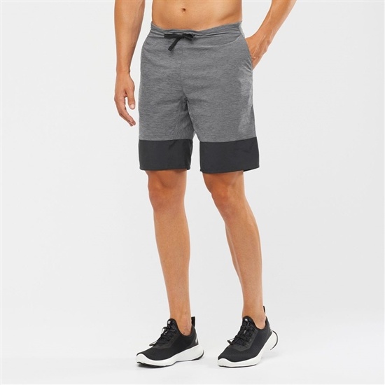 Grey / Black Men's Salomon XA TRAINING Shorts | 064-EUJLIH